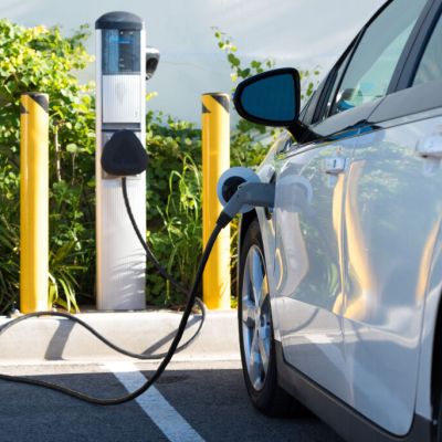 An,Electric,Car,Charging,In,California